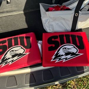 Red SUU Stadium Seat Cushions NEW